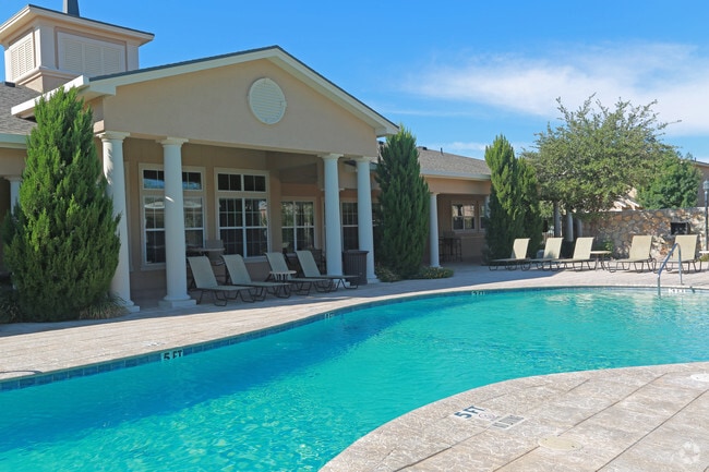 Building Photo - The Cottages at Edgemere