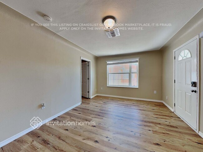 Foto del edificio - 2545 17th Ave S