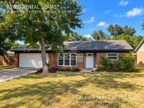 Building Photo - 3306 Shady Hill Dr