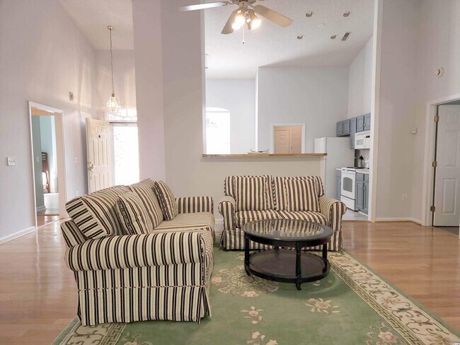 Building Photo - 452 Tradition Club Dr
