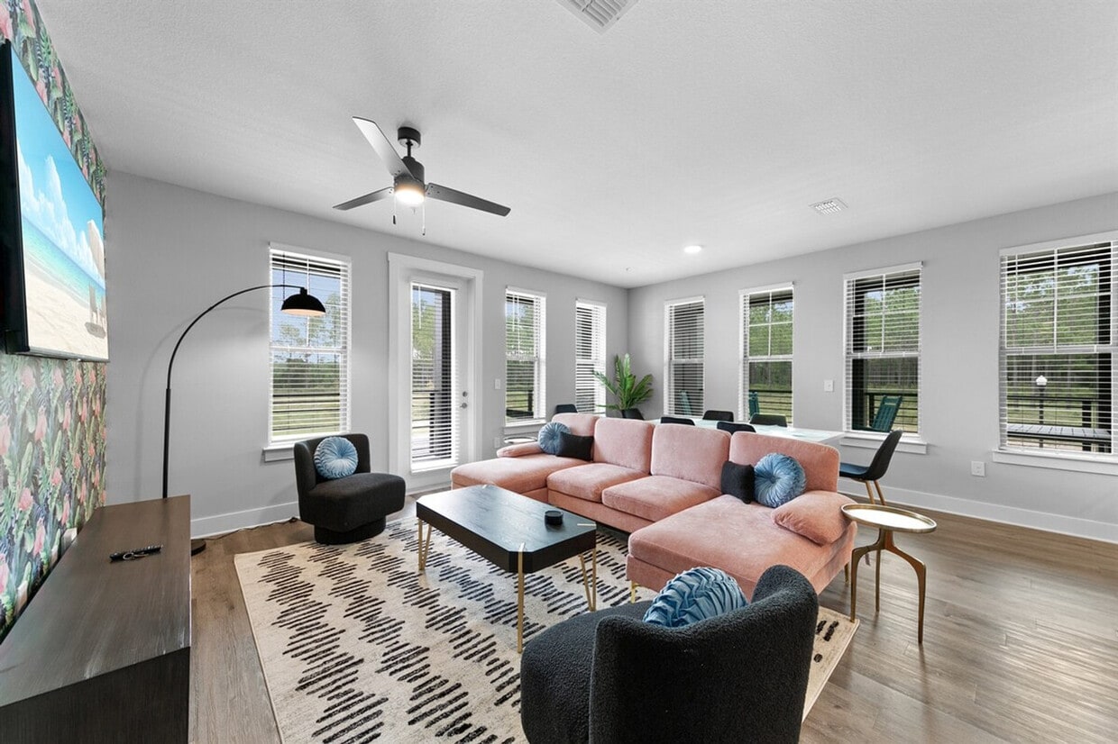 Foto principal - 11830 Buckfield Cir
