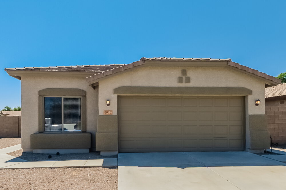 Foto principal - 1939 W Hayden Peak Dr