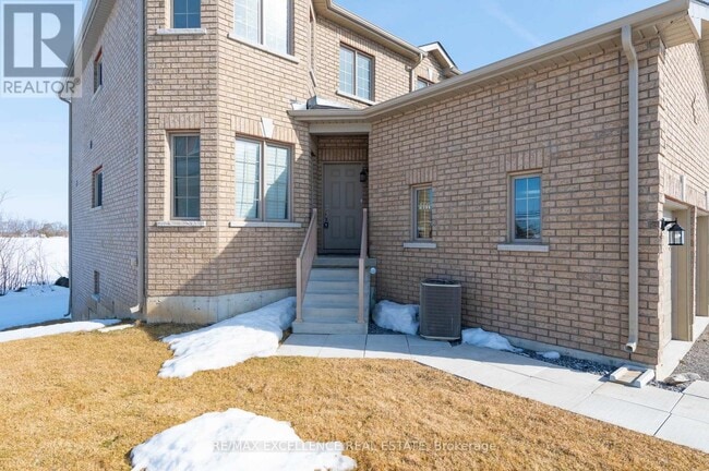 Building Photo - 6 Burrows Ct