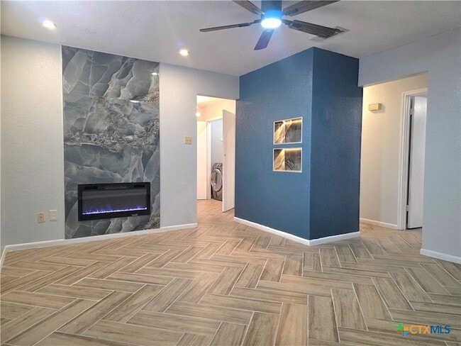 Building Photo - 303 Erby Ave