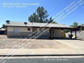 Building Photo - 3147 E Edgewood Ave