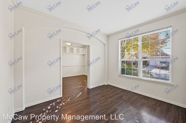 Building Photo - 4 br, 2.5 bath House - 5117 Holly Hock Ln.