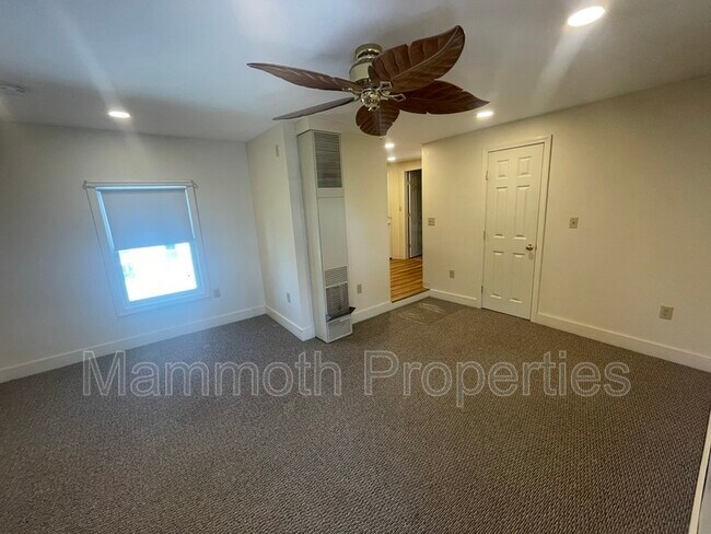 Foto del edificio - 318 Lowell St