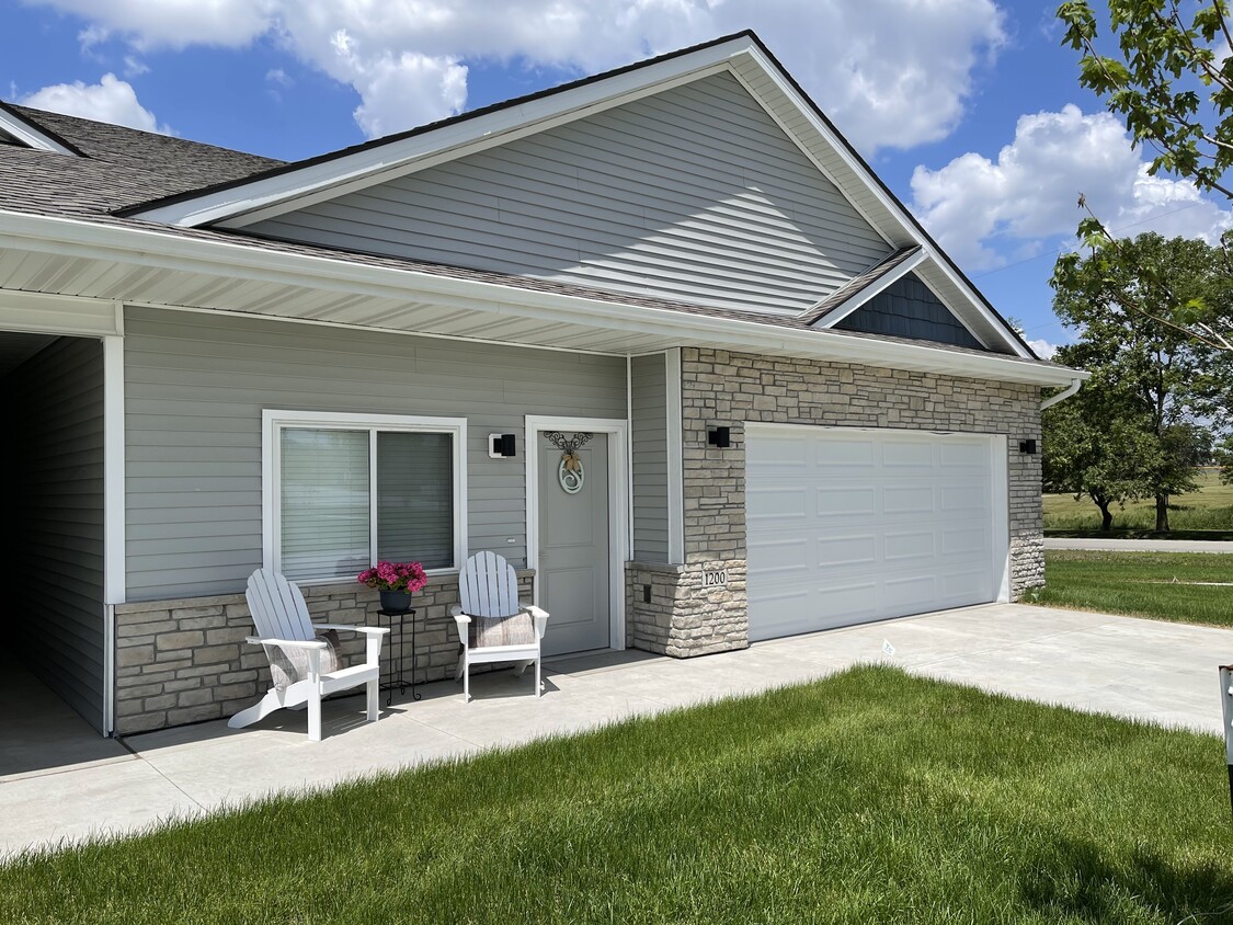 Centennial Crossing Rentals in Waukee at 1325 SE Centennial Pky Waukee