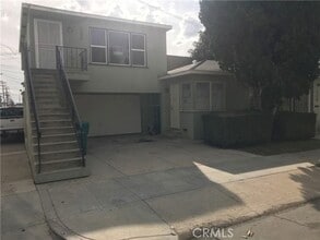 Building Photo - 120 E Willard St