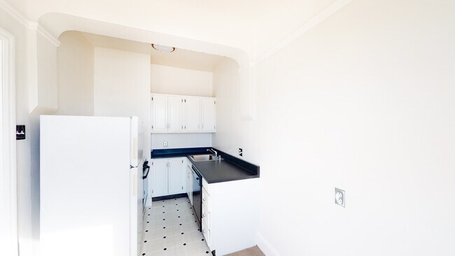 Building Photo - 1472 Filbert