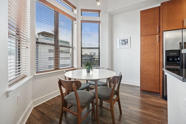 Building Photo - Move-In Deal: Save $1,000 Right Now!