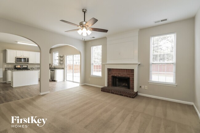 Foto del edificio - 1201 Cascade Hills Dr SW