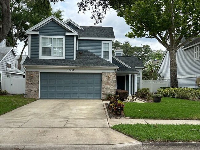 Cozy 3 bed 2.5 bath home in the heart of O... - Cozy 3 bed 2.5 bath home in the heart of O...