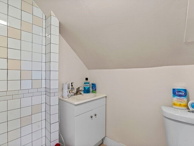 Foto del edificio - 73 Frye St