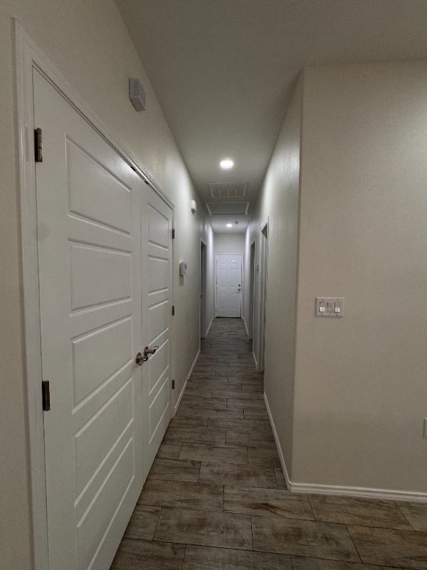 Foto del edificio - 2214 E Valley Cir