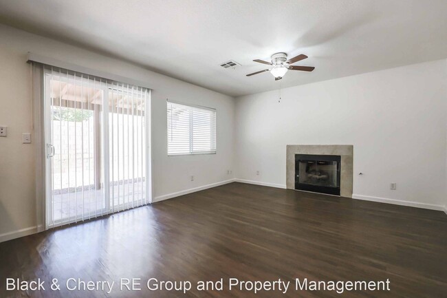 Building Photo - 3 br, 2.5 bath House - 816 Rock Springs Drive