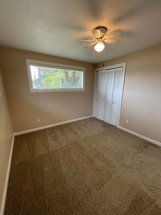 Photo - Cozy 2BD Duplex with carport! House