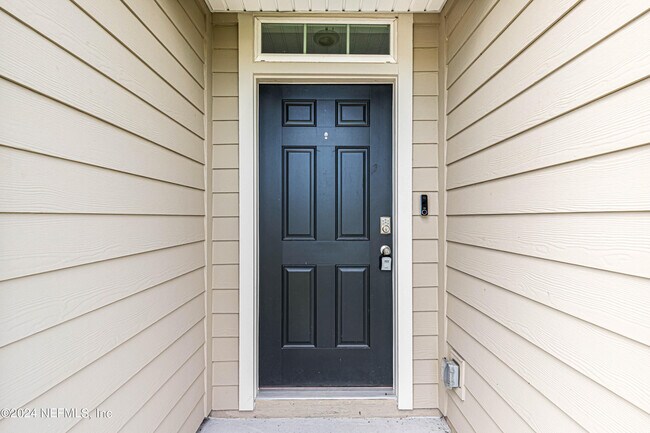 Foto del edificio - 5603 Hollow Birch Dr