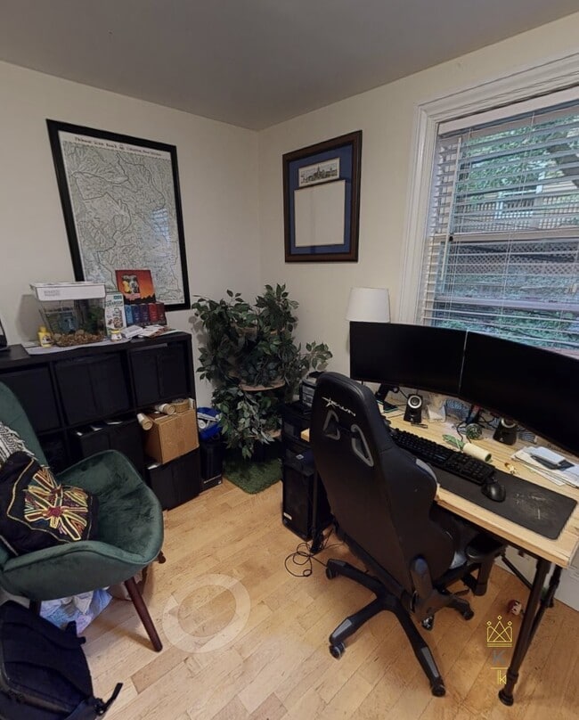 Foto del edificio - 672 Washington St