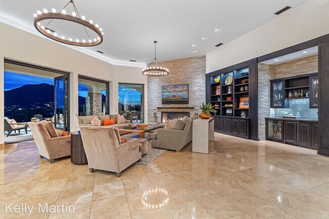 Foto del edificio - 4 br, 6 bath House - 6207 E Indian Bend RD