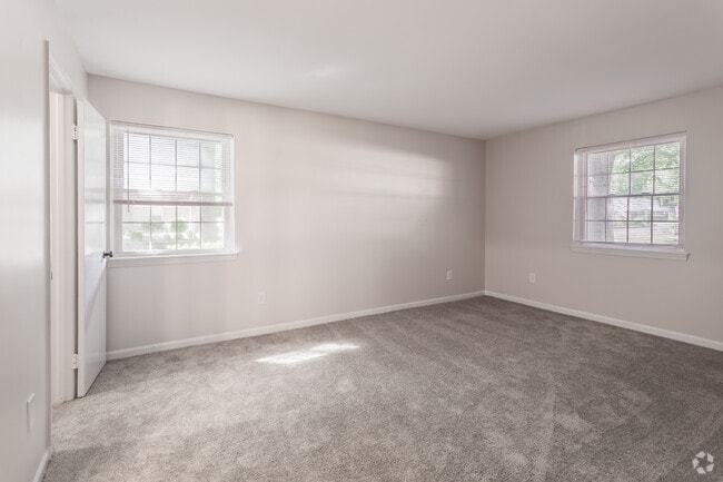 2BR,2BA,-960SF - Foxcroft I