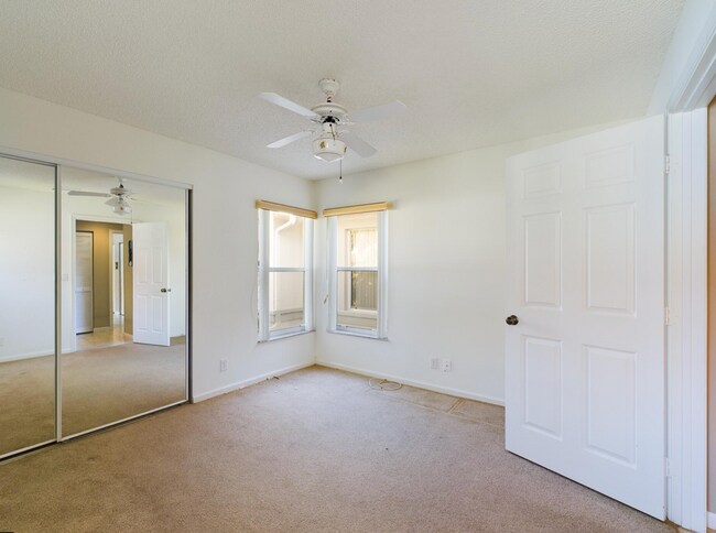 Building Photo - 7763 Majestic Palm Dr