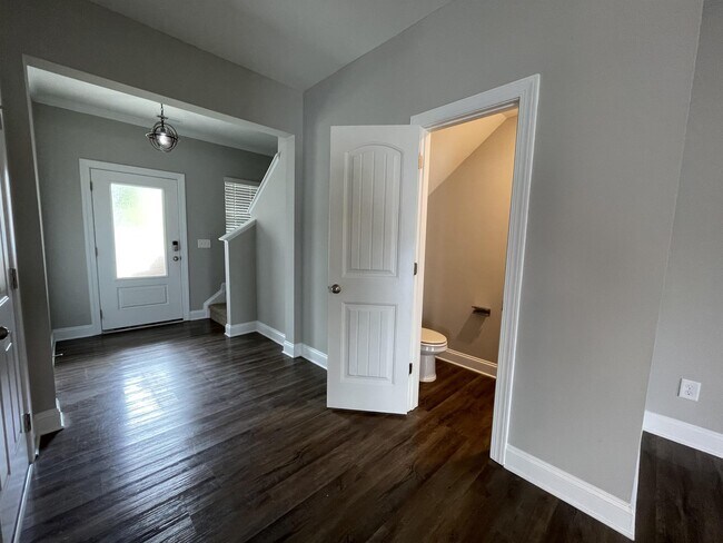 Building Photo - 7341 Vanover Dr