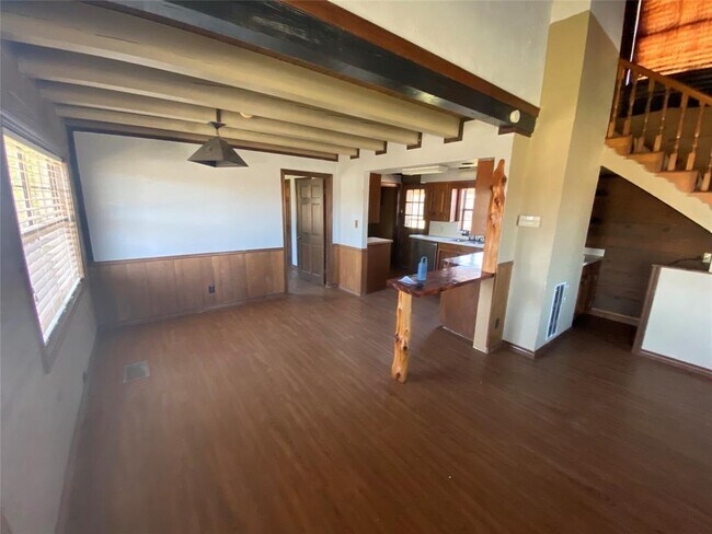 Building Photo - 10558 W Farm to Market 455