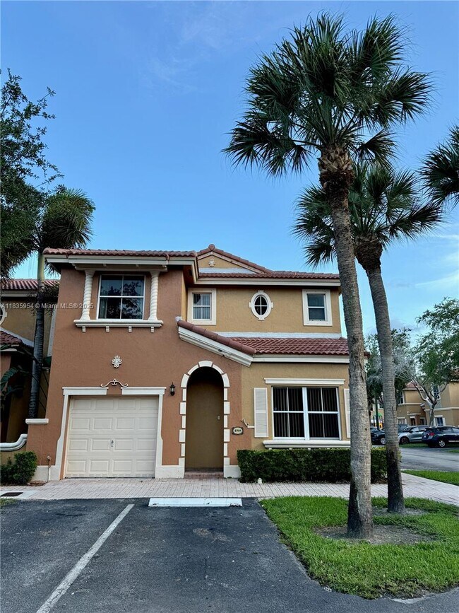 Foto del edificio - 8424 NW 139th Terrace