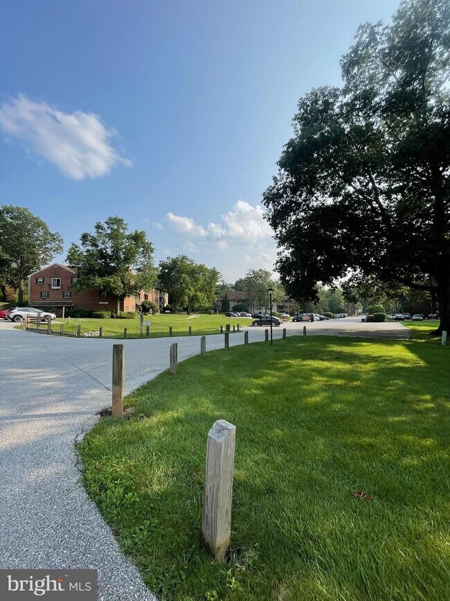 Foto del edificio - 152 Drummers Ln