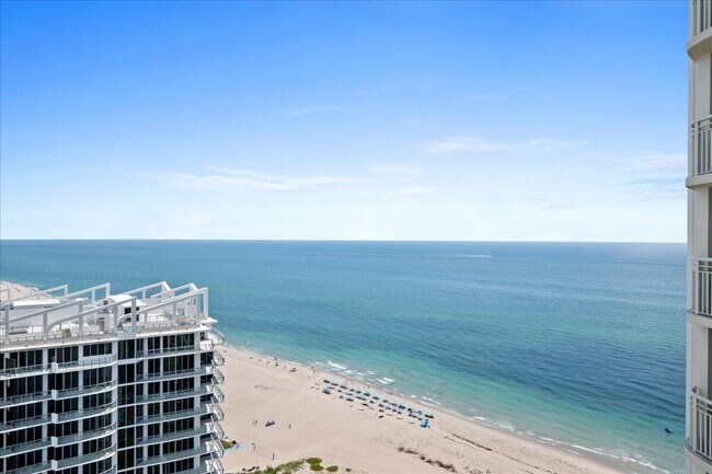 Building Photo - 3000 N Ocean Dr