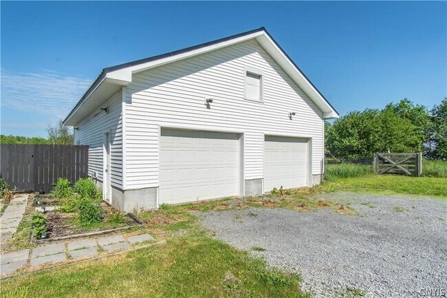 Building Photo - 24511 Plank Rd