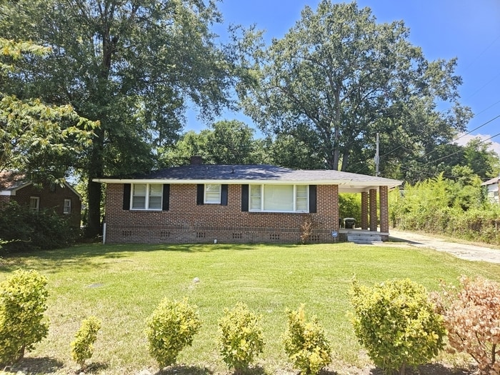 Primary Photo - 104 Hutto Ct