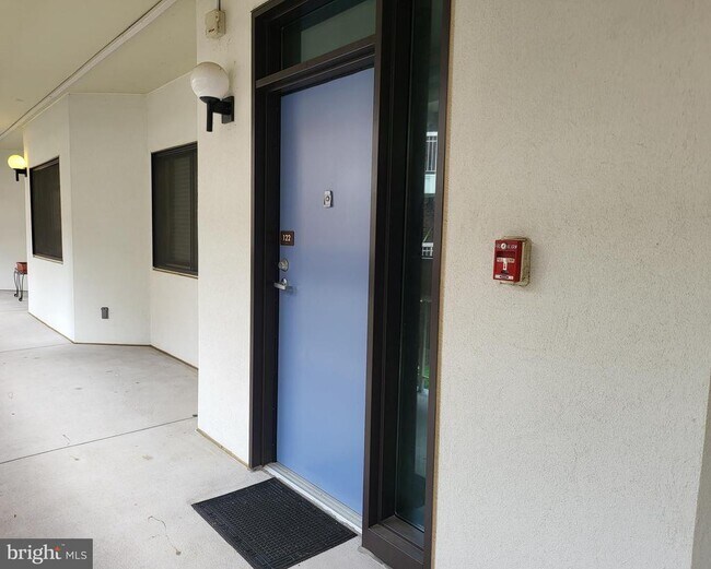 Foto del edificio - 1951 Sagewood Ln
