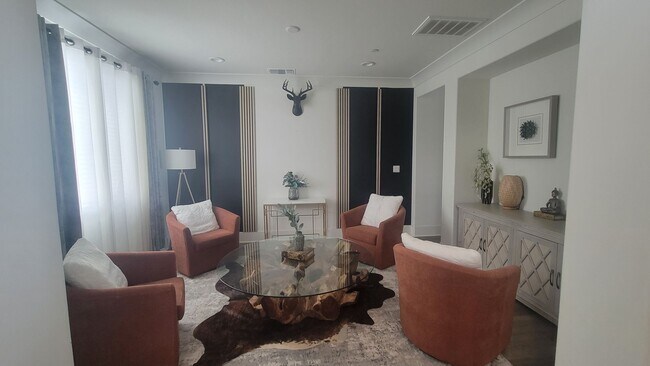 Foto del edificio - 3701 Parterre Ct