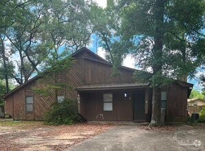 Building Photo - 405 Deborah Ln