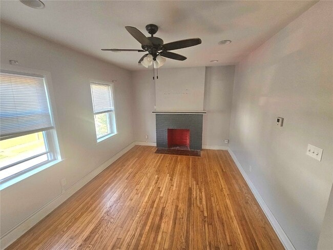 Building Photo - 4634 Ray Ave