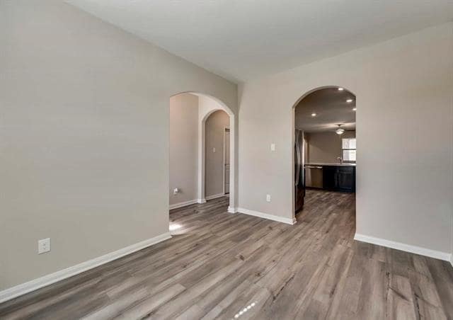 Foto del edificio - 247 Elam Dr