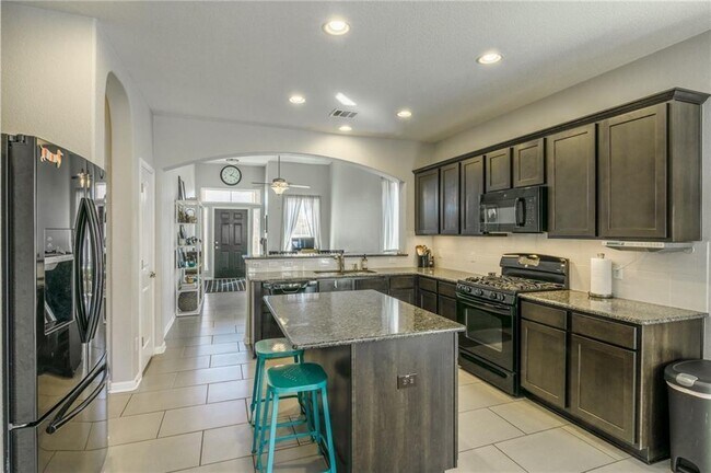 Foto del edificio - 3451 Mayfield Ranch Blvd