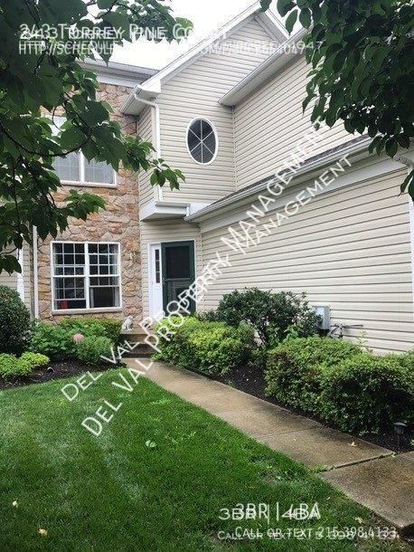 Primary Photo - 4-Story Carriage House in Whiteland Woods ...