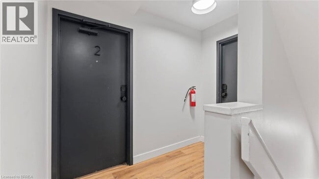 Building Photo - 302 Colborne St W