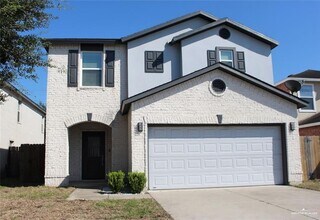 Building Photo - 2536 S Links Dr