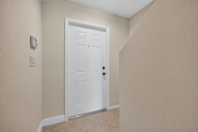Building Photo - 2786 SE Birmingham Dr
