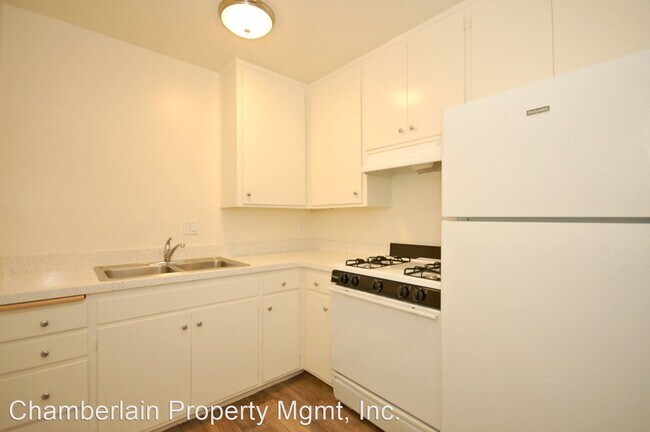 Foto del edificio - 2664 Jefferson St