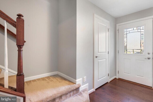 Foto del edificio - 7211 Winding Hills Dr