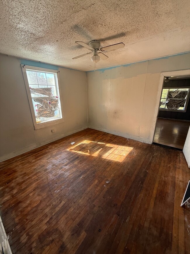 Photo - 3991 N Foster Dr House