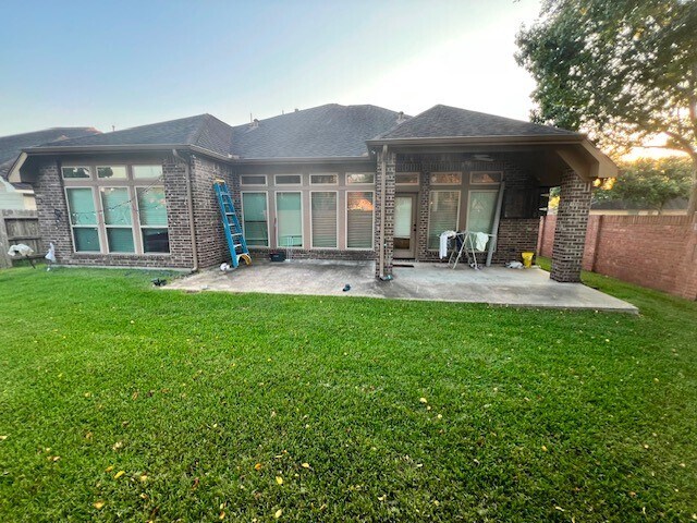 Foto del edificio - 2801 Field Hollow Dr