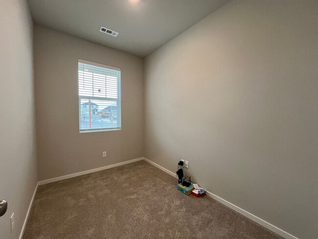 Building Photo - 3105 Wrangler Dr