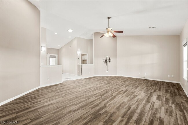 Foto del edificio - 6288 Fisher Ave