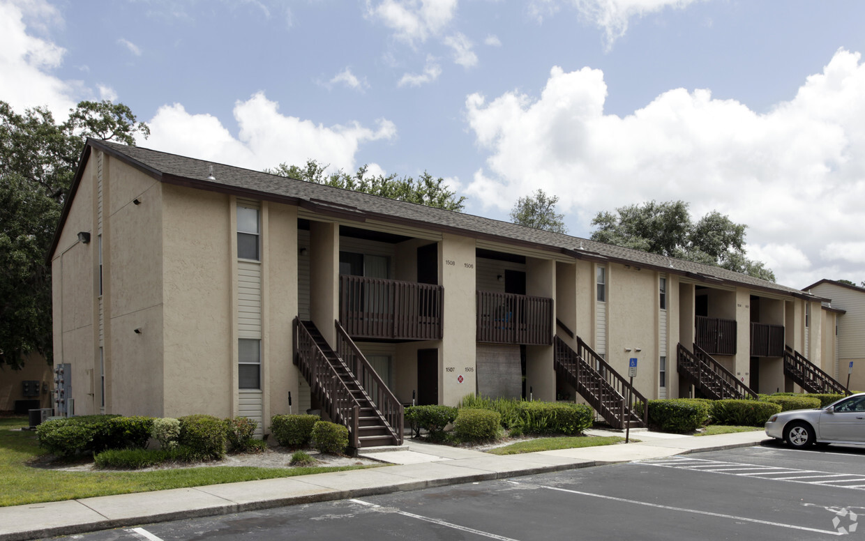 Primary Photo - Mandarin Trace Apartments